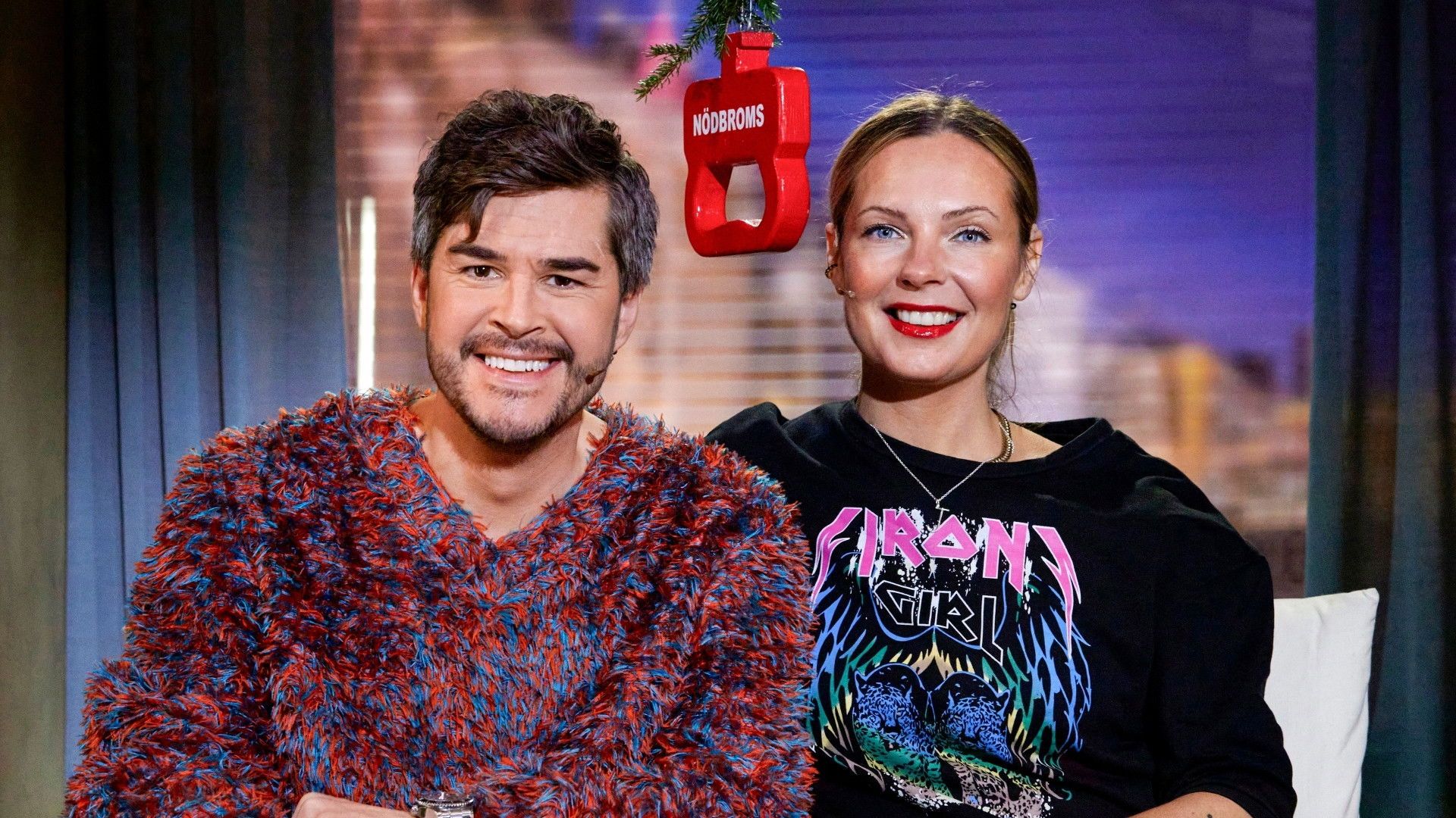 På spåret background