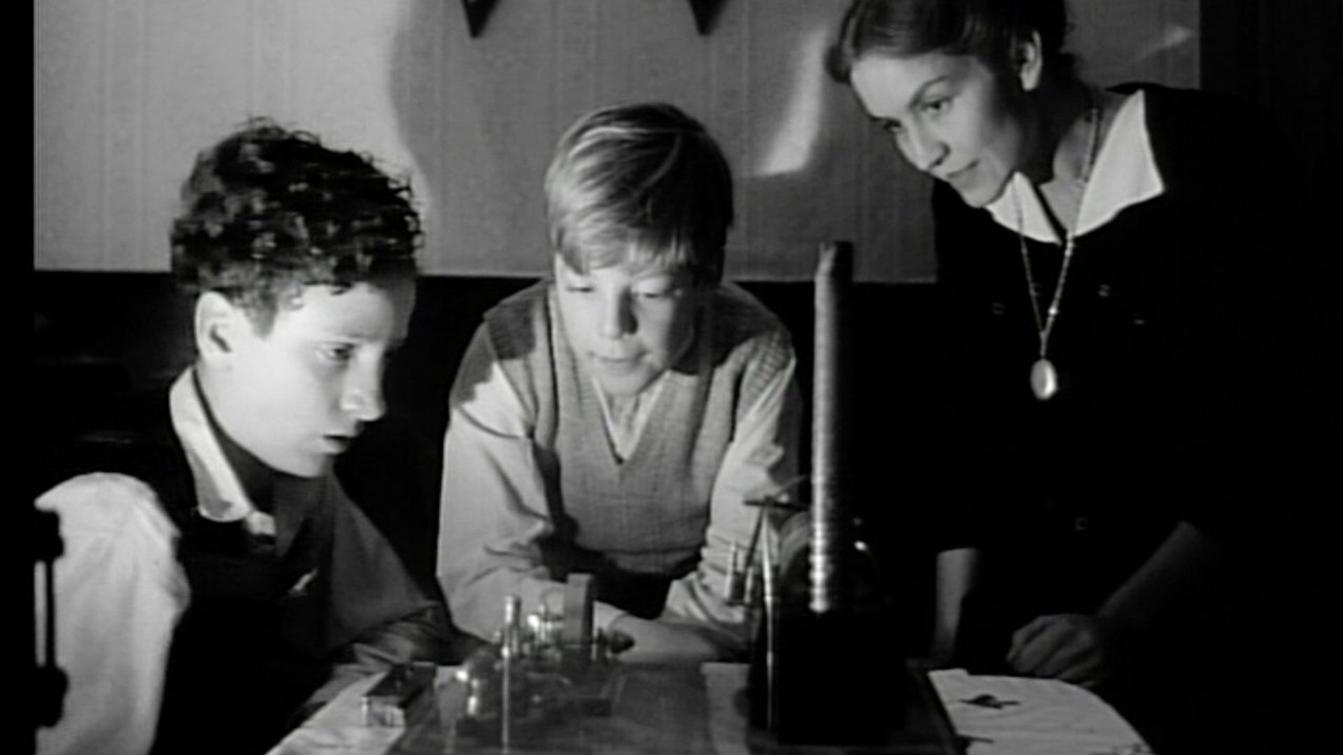 Heimat: A Chronicle of Germany background