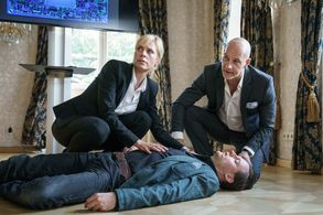 Simon Licht, Melanie Marschke, and Alexander Finkenwirth in Leipzig Homicide (2001)