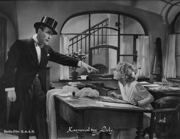 Johannes Heesters and Dorit Kreysler in Carneval of Love (1943)