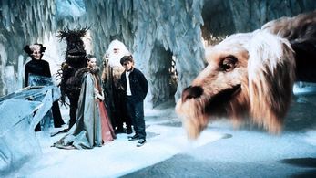 Julie Cox, Freddie Jones, and Jason James Richter in The NeverEnding Story III (1994)