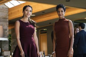 Chastity Dotson, Inbar Lavi, and Natasha Quirke in Imposters (2017)