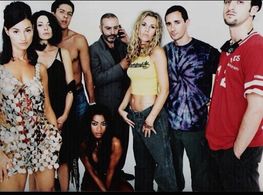 Sophie Carle, Arsène Jiroyan, Patrick Levy, Samy Naceri, Karine Nuris, Frédéric Quiring, and Crystel Amsalem