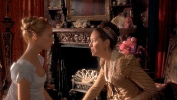 Gwyneth Paltrow and Greta Scacchi in Emma (1996)