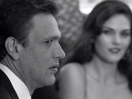 Jason Segel and Jocelyn Osorio in How I Met Your Mother (2005)