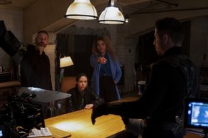 Peter Hoar, Elliot Page, and Emmy Raver-Lampman in The Umbrella Academy (2019)