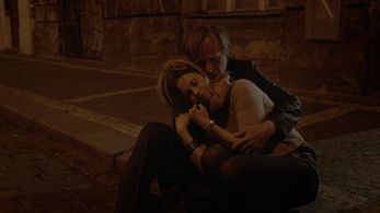 Karel Roden and Zuzana Vejvodová in Fotograf (2015)