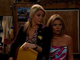 Faith Ford and Kelly Ripa in Hope & Faith (2003)