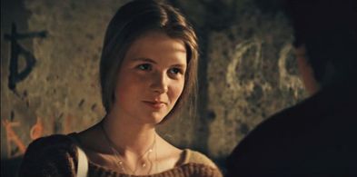 Anastasiya Nemolyaeva in Courier (1986)