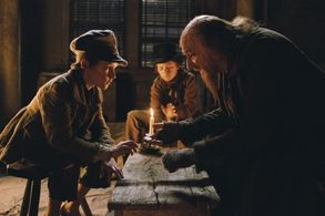 Ben Kingsley, Harry Eden, and Barney Clark in Oliver Twist (2005)