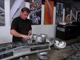 Chip Foose in Overhaulin' (2004)