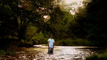 Josh Fox in GasLand (2010)