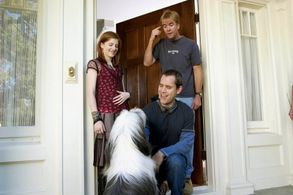 Brian Robbins, Mark Forbes, Zena Grey, and Cole in The Shaggy Dog (2006)