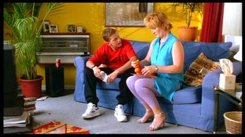 Glen Berry and Linda Henry in Beautiful Thing (1996)