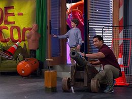 Ethan Wacker in Bizaardvark (2016)