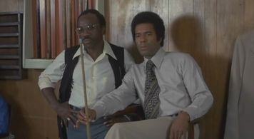 Bill Henderson and Robert Hooks in Trouble Man (1972)