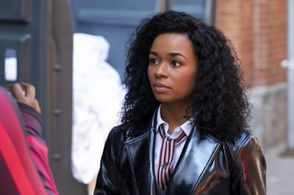 Alexis Floyd in Inventing Anna: The Devil Wore Anna (2022)