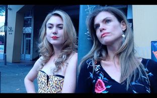 Still of Kika Child and Carolina Lopez in Zona de Espera