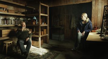 Stein Winge and Ane Dahl Torp in 1001 Grams (2014)