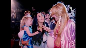 Working with Mandy Moore on the set of Elton John's project 