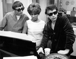 Jack Nitzsche, Darlene Love, and Phil Spector in The Wrecking Crew! (2008)