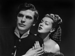 Lana Turner and Richard Hart in Green Dolphin Street (1947)