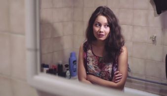 Sabina Rojková in Perute: Postavím kolem nás zed (2015)