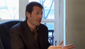 Jean-Xavier de Lestrade in Death on the Staircase: The Aftermath (2005)