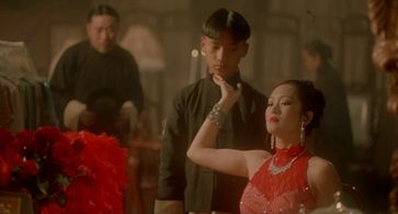 Gong Li, Xuejian Li, and Xiaoxiao Wang in Shanghai Triad (1995)