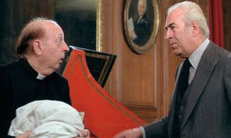 Roland Armontel and Guy Tréjan in The Beast (1975)