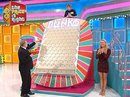 Drew Carey and Rachel Reynolds in The Price Is Right (1972)