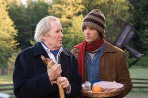 Peter O'Toole and Jared Padalecki in Thomas Kinkade's Christmas Cottage (2008)