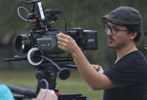 Tim Searfoss filming.