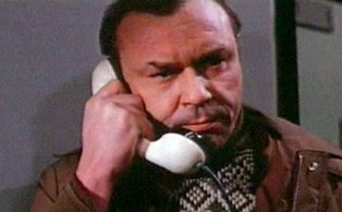 Leonid Nevedomsky in Zhdite menya, ostrova! (1978)