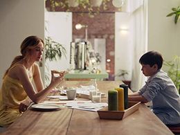 Marta Hazas in Pequeñas coincidencias (2018)