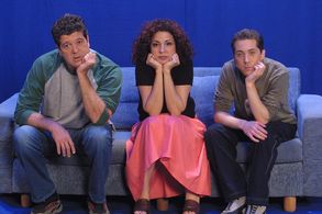 Idan Alterman, Avi Kushnir, and Anat Waxman in Ha-Chaim Ze Lo Ha-Kol (2001)