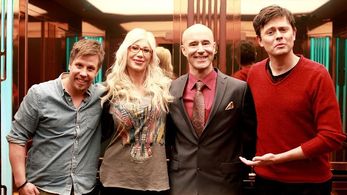 Mark Levengood, Fredrik Wikingsson, Filip Hammar, and Puma Swede in Hissen: med Filip & Fredrik (2013)