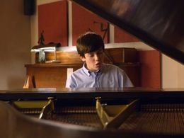 Greyson Chance in Raising Hope (2010)