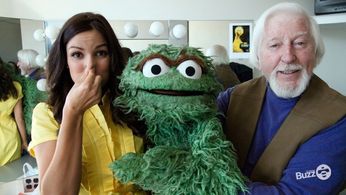 Caroll Spinney and Kristin Adams in Buzz: at&T Original Documentaries (2007)