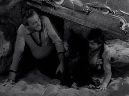 Angela Cartwright, Jonathan Harris, and Judy the Chimpanzee in Lost in Space (1965)