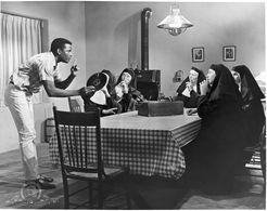 Sidney Poitier, Pamela Branch, Isa Crino, Francesca Jarvis, Lisa Mann, and Lilia Skala in Lilies of the Field (1963)