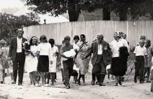 Valentina Vladimirova in Zdes nam zhit (1972)