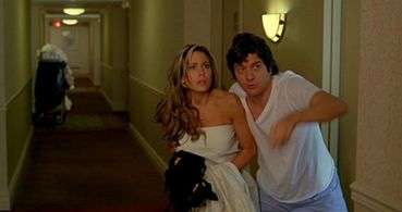 Erika Othen and Fabio De Luigi in Natale A New York