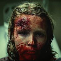 Luke David Blumm in Son