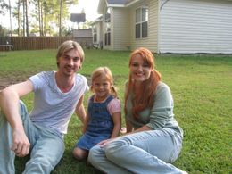 with on screen mom and dad, Courtland Jones and Travis Grant