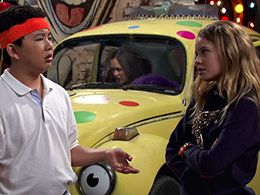 Albert Tsai and Ruby Rose Turner in Coop and Cami Ask the World (2018)