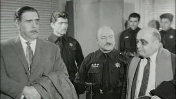 Hulusi Kentmen, Vahi Öz, and Nubar Terziyan in The Sugar Almonds (1963)