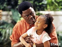 Bernie Mac and Dee Dee Davis in The Bernie Mac Show (2001)