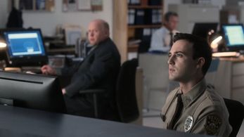 Hardee T. Lineham and Michael James Regan in V-Wars (2019)