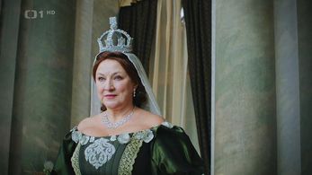 Zlata Adamovská in The Christmas Star (2020)